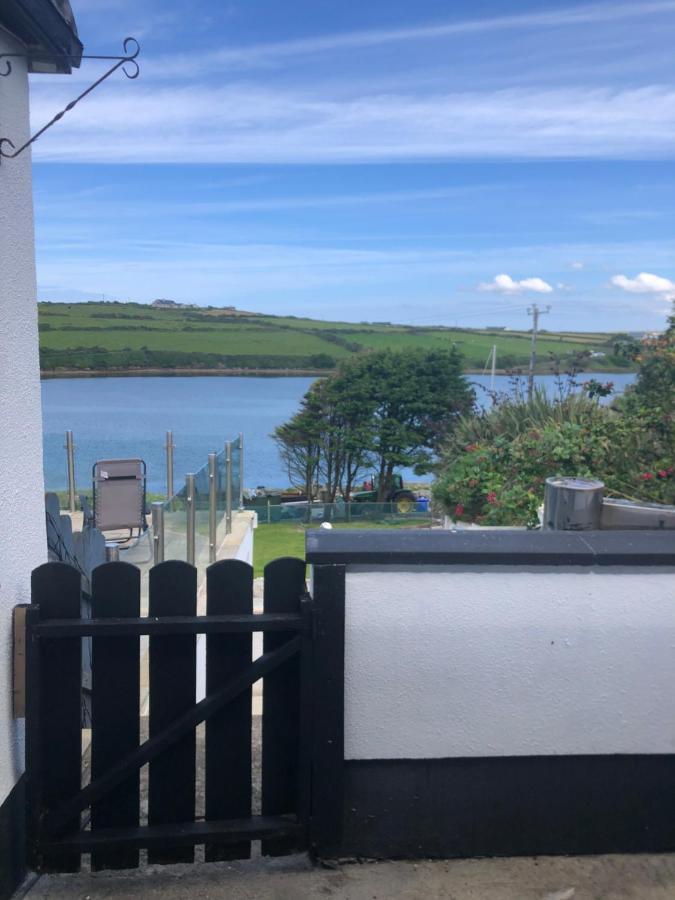 Coastal Townhouse Belmullet Villa Exterior photo