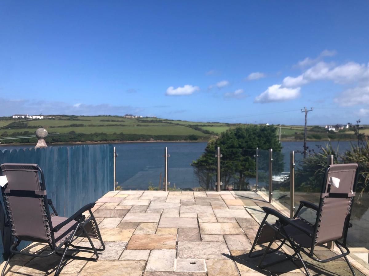 Coastal Townhouse Belmullet Villa Exterior photo